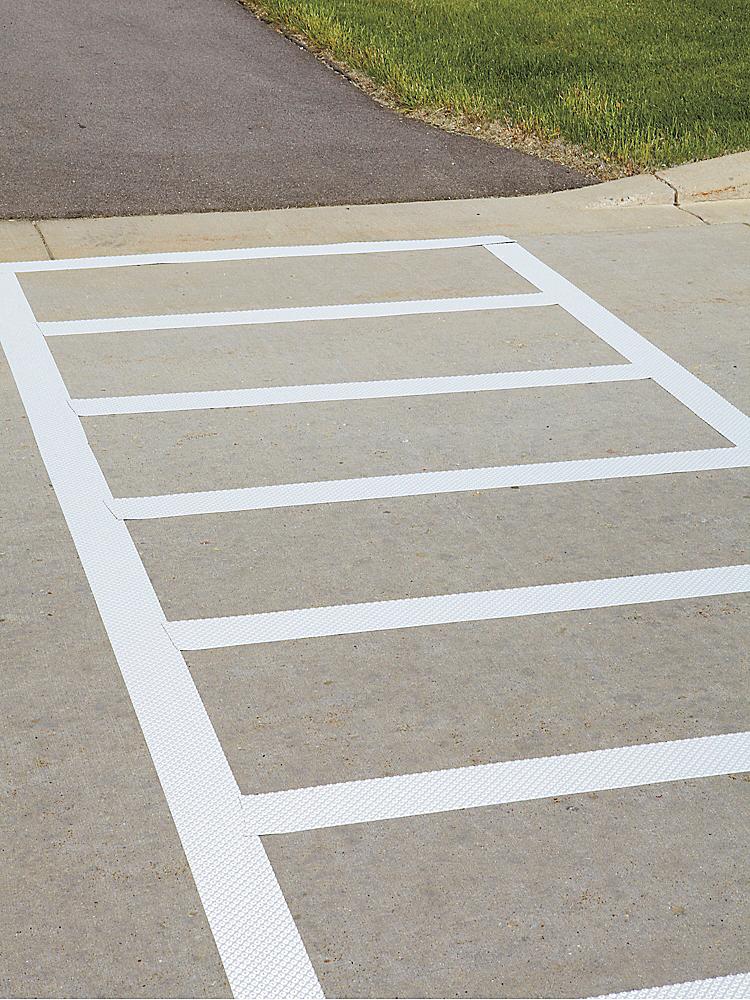 3M Stamark™ Pavement Marking Tape